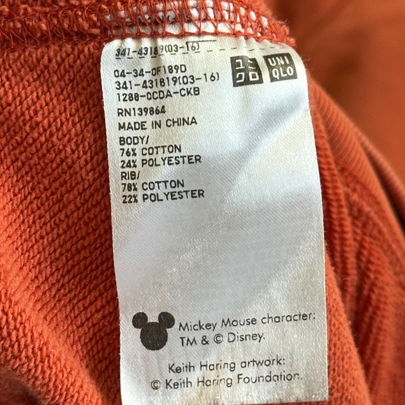 Disney Mickey Mouse x Keith Haring Uniqlo Graphic Crewneck Sweatshirt Sz Medium - Picture 8 of 9